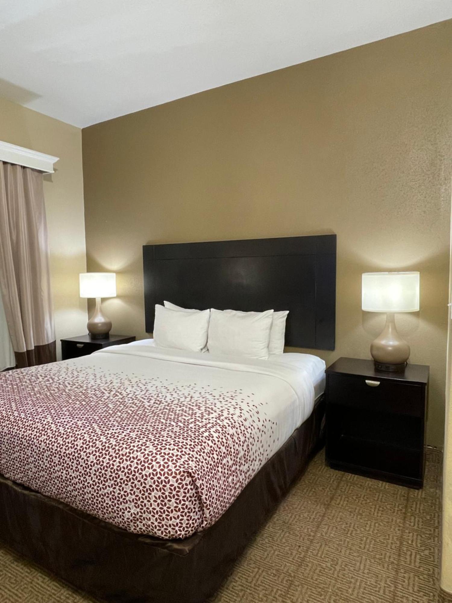 Spark Suites Hobby Airport Houston Room photo